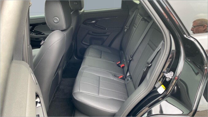 Land Rover Range Rover Evoque 2.0 D200 Hoxton Edition 5dr Auto Diesel Hatchback - Image 4